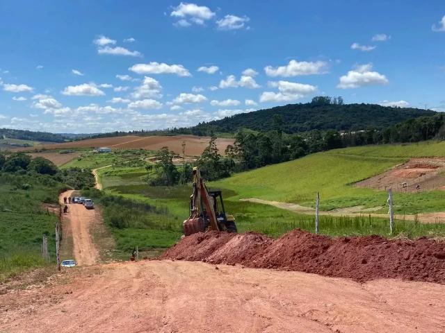 Terreno / Lote para Venda em Cotia/SP Recreio Topázio Caucaia do Alto