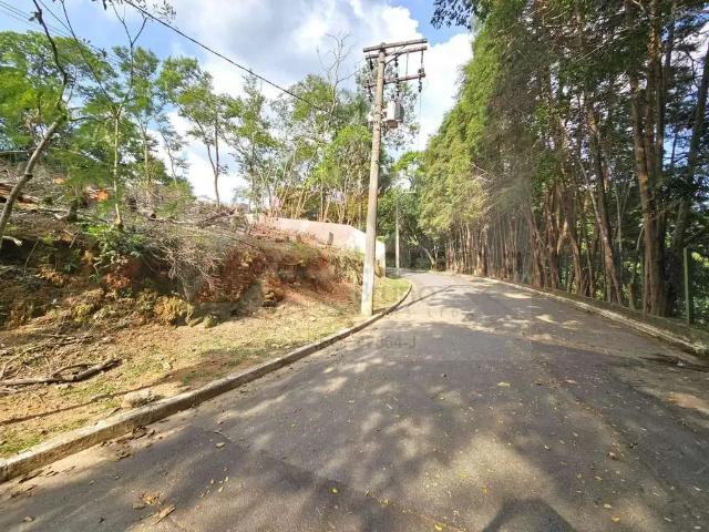 Terreno / Lote para Venda em Cotia/SP Vila de São Fernando