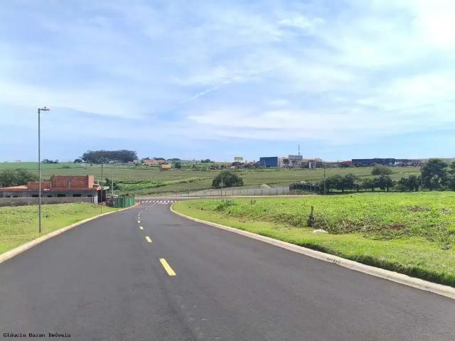 Terreno / Lote para Venda em Cravinhos/SP Centro