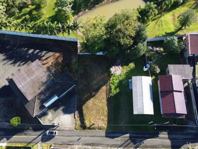Terreno / Lote para Venda em Criciúma/SC Metropol