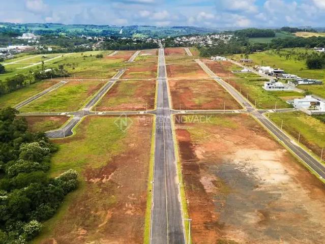Terreno / Lote para Venda em Criciúma/SC Primeira Linha