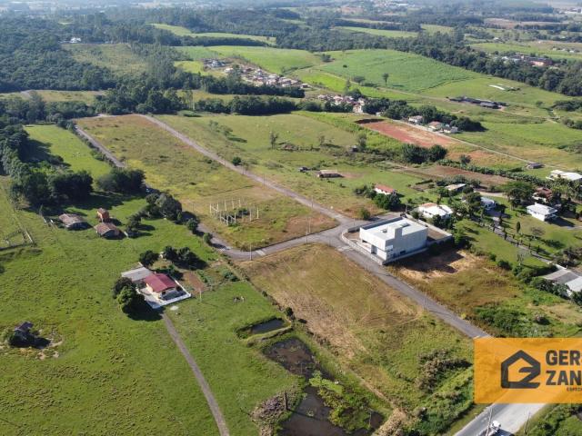 Terreno / Lote para Venda em Criciúma/SC Quarta Linha