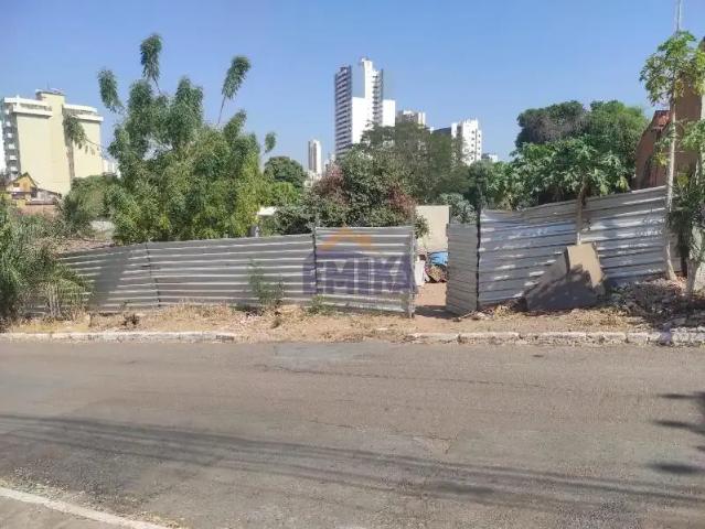 Terreno / Lote para Venda em Cuiabá/MT Araés