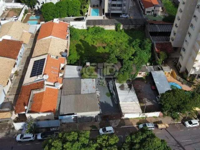 Terreno / Lote para Venda em Cuiabá/MT Araés