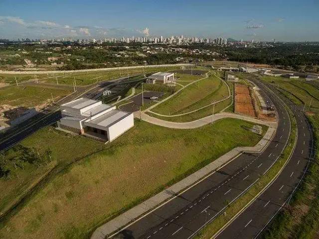 Terreno / Lote para Venda em Cuiabá/MT Condomínio Villa Jardim