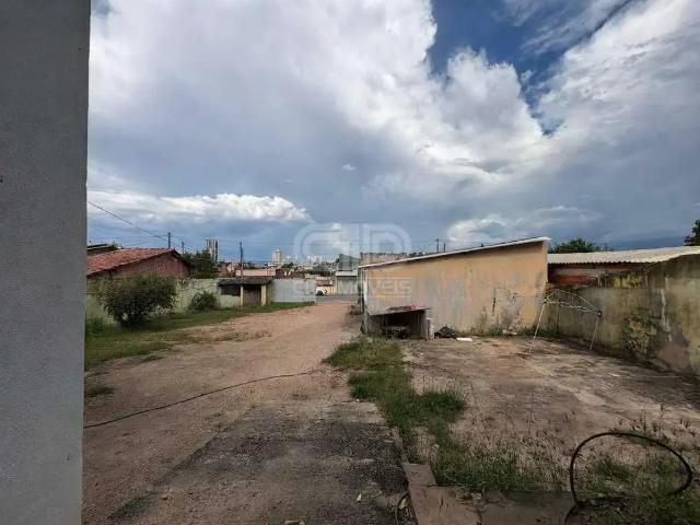 Terreno / Lote para Venda em Cuiabá/MT Dom Aquino