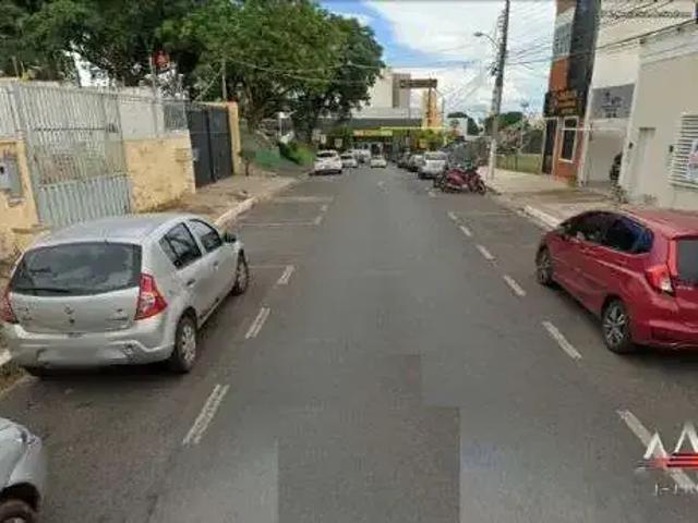 Terreno / Lote para Venda em Cuiabá/MT Goiabeiras