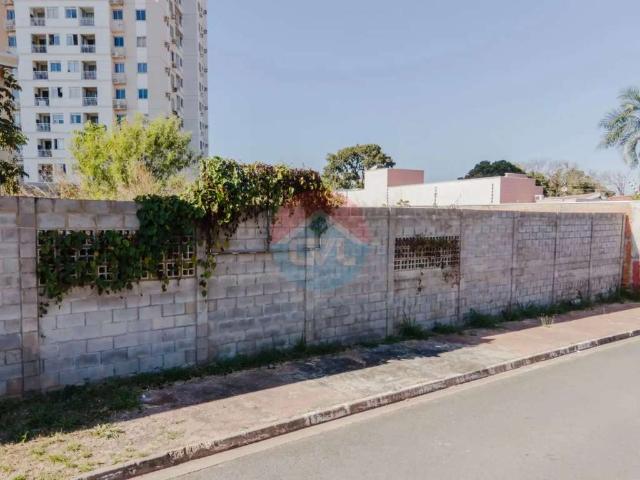 Terreno / Lote para Venda em Cuiabá/MT Jardim Califórnia