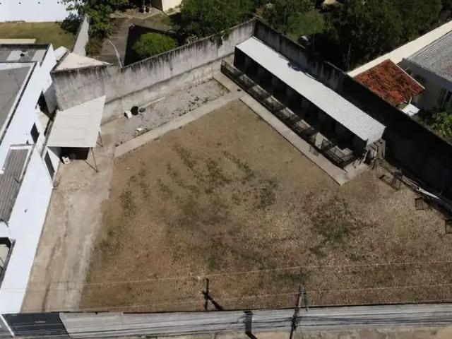 Terreno / Lote para Venda em Cuiabá/MT Jardim Shangri La