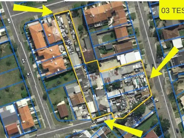 Terreno / Lote para Venda em Curitiba/PR Novo Mundo
