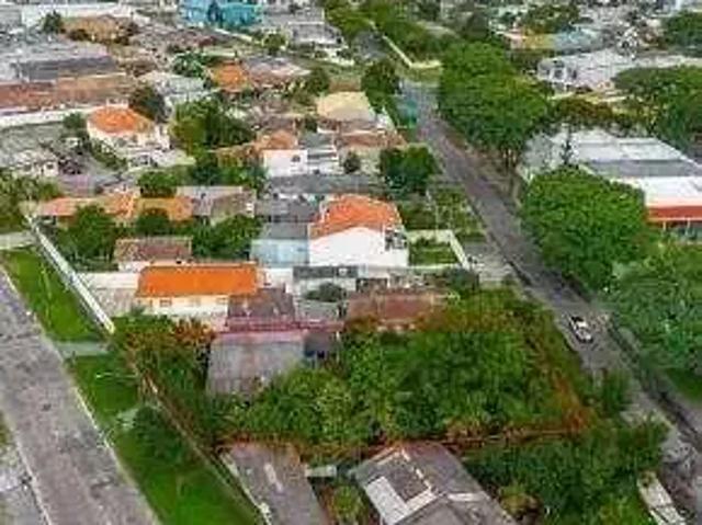 Terreno / Lote para Venda em Curitiba/PR Boqueirão