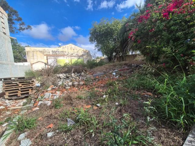 Terreno / Lote para Venda em Curitiba/PR Capão da Imbuia