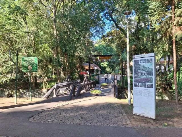 Terreno / Lote para Venda em Curitiba/PR Centro Cívico