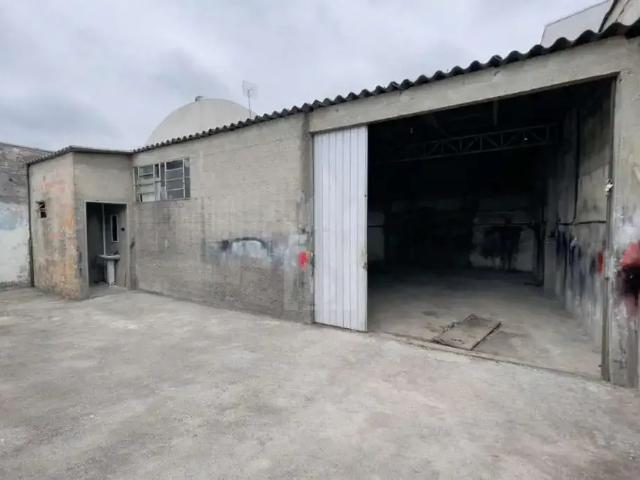 Terreno / Lote para Venda em Curitiba/PR Fazendinha