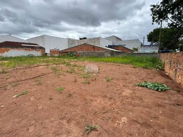 Terreno / Lote para Venda em Curitiba/PR Fazendinha