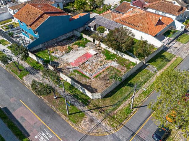 Terreno / Lote para Venda em Curitiba/PR Parolin