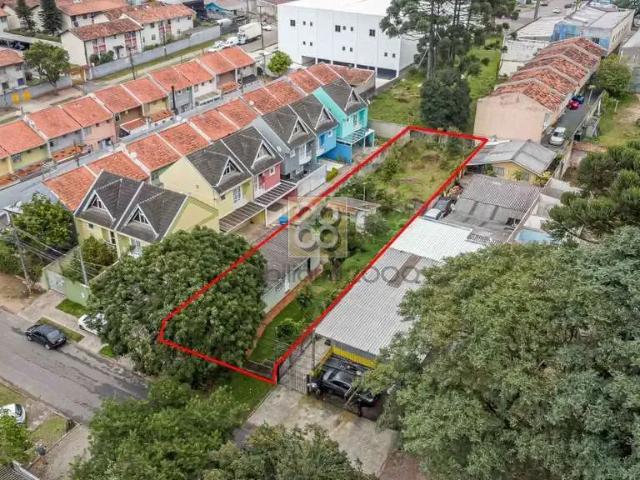 Terreno / Lote para Venda em Curitiba/PR Pinheirinho