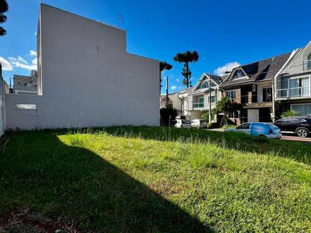 Terreno / Lote para Venda em Curitiba/PR Pinheirinho