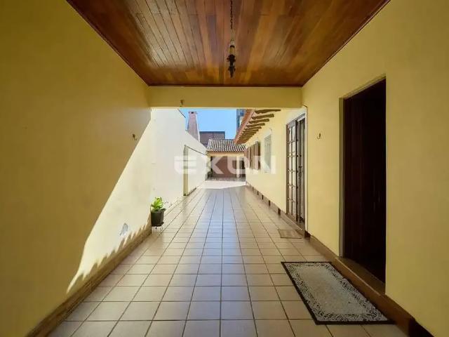 Terreno / Lote para Venda em Curitiba/PR Tarumã 3 Quartos