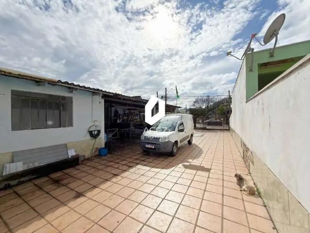 Terreno / Lote para Venda em Curitiba/PR Tingui