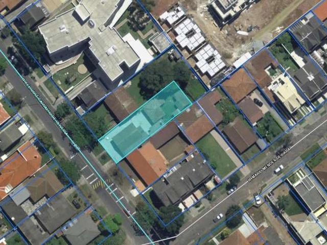 Terreno / Lote para Venda em Curitiba/PR Uberaba