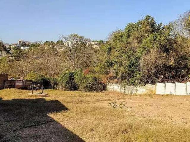 Terreno / Lote para Venda em Divinópolis/MG Oliveiras