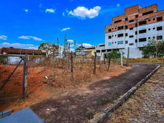 Terreno / Lote para Venda em Divinópolis/MG Belvedere