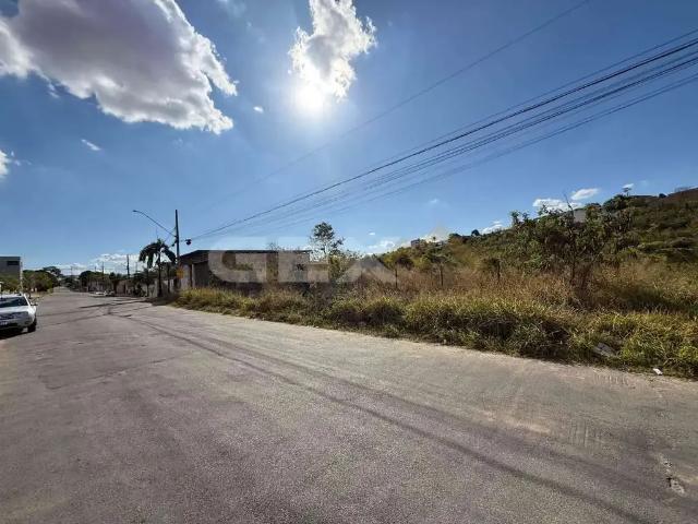 Terreno / Lote para Venda em Divinópolis/MG Belvedere