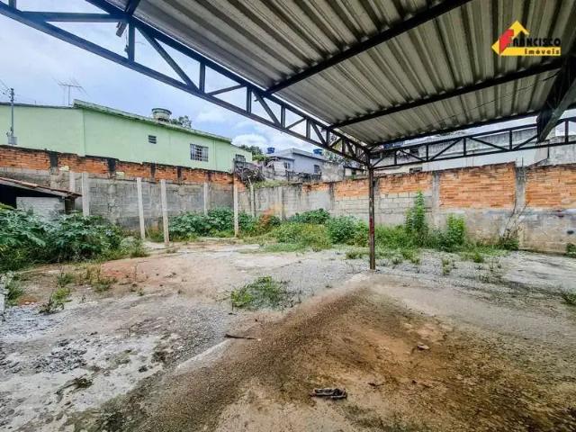 Terreno / Lote para Venda em Divinópolis/MG Dona Rosa