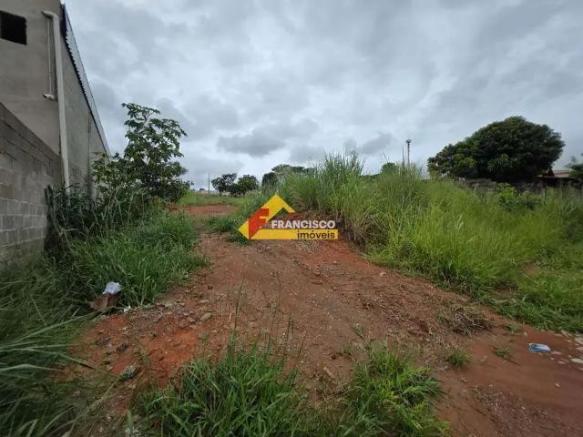 Terreno / Lote para Venda em Divinópolis/MG Icaraí