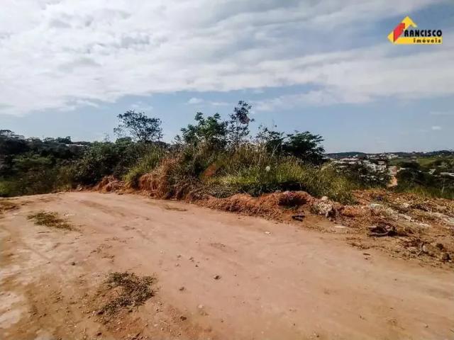 Terreno / Lote para Venda em Divinópolis/MG Jardinópolis