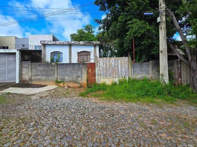 Terreno / Lote para Venda em Divinópolis/MG Oliveiras