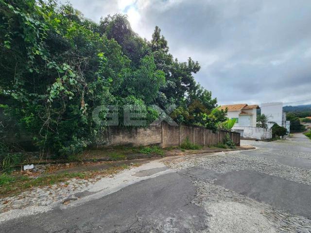Terreno / Lote para Venda em Divinópolis/MG São José