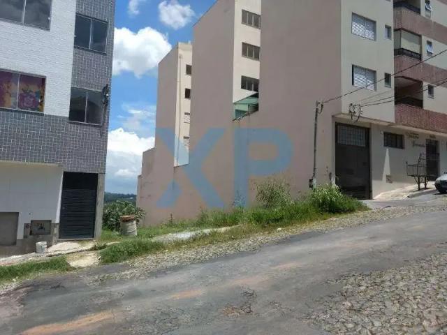 Terreno / Lote para Venda em Divinópolis/MG São José