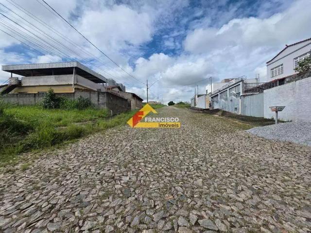 Terreno / Lote para Venda em Divinópolis/MG São Roque