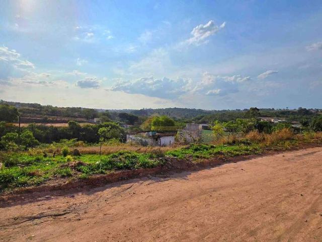 Terreno / Lote para Venda em Divinópolis/MG Santo André