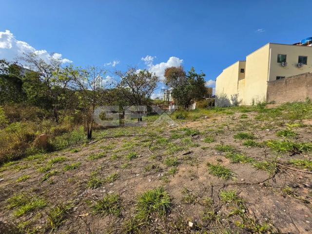 Terreno / Lote para Venda em Divinópolis/MG Sidil