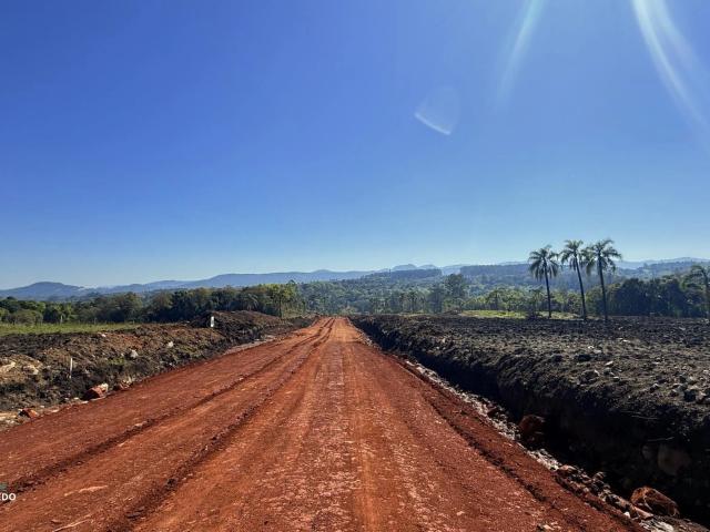 Terreno / Lote para Venda em Dois Irmãos/RS Travessão