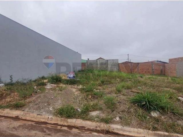 Terreno / Lote para Venda em Dumont/SP Centro