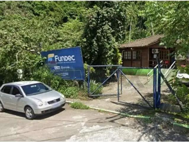 Terreno / Lote para Venda em Duque de Caxias/RJ Parque A Equitativa