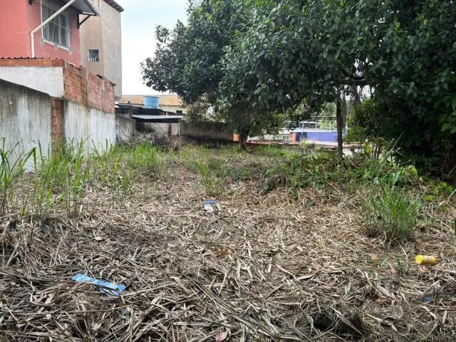 Terreno / Lote para Venda em Duque de Caxias/RJ Saracuruna