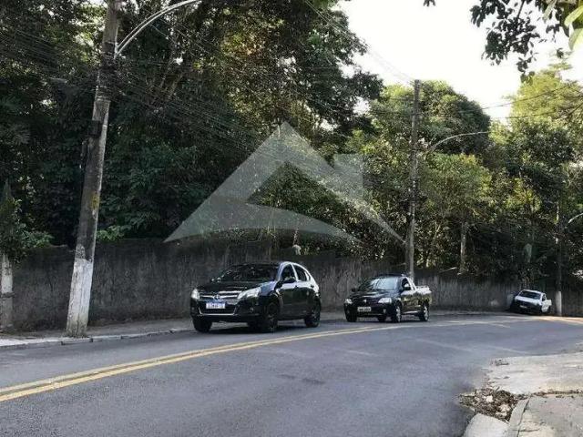 Terreno / Lote para Venda em Embu das Artes/SP Moinho Velho