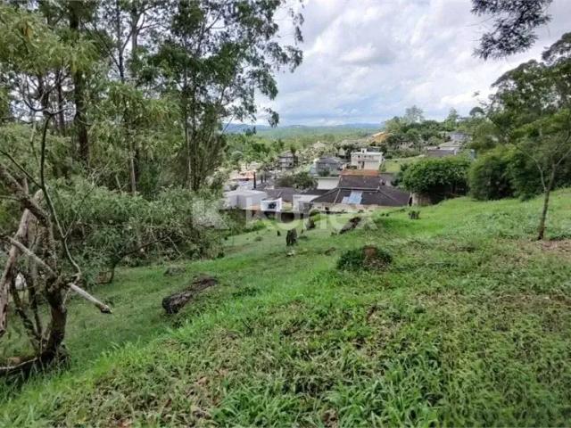 Terreno / Lote para Venda em Embu das Artes/SP Jardim Indaiá