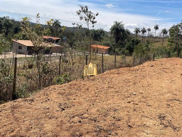 Terreno / Lote para Venda em Esmeraldas/MG Condomínio Aguas Nascentes