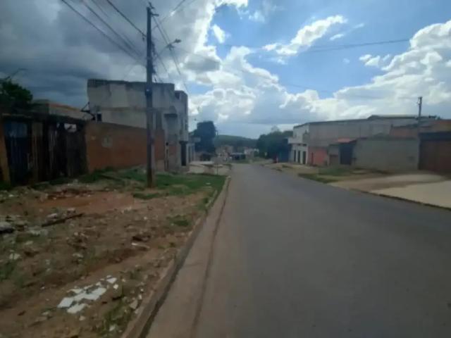Terreno / Lote para Venda em Esmeraldas/MG Recanto Verde 1 Quartos