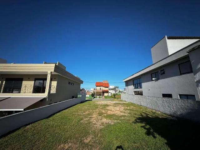 Terreno / Lote para Venda em Eusébio/CE Cidade Alpha