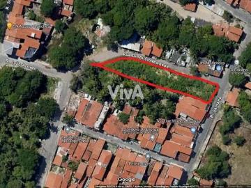 Terreno / Lote para Venda em Fortaleza/CE Varjota