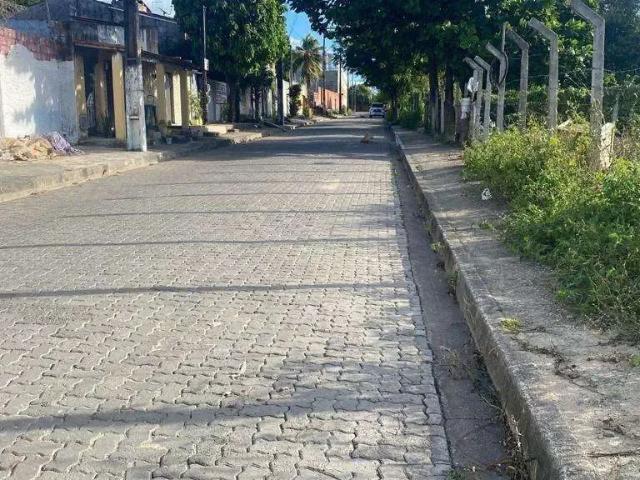 Terreno / Lote para Venda em Fortaleza/CE Ancuri