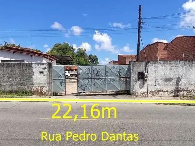 Terreno / Lote para Venda em Fortaleza/CE Dias Macedo