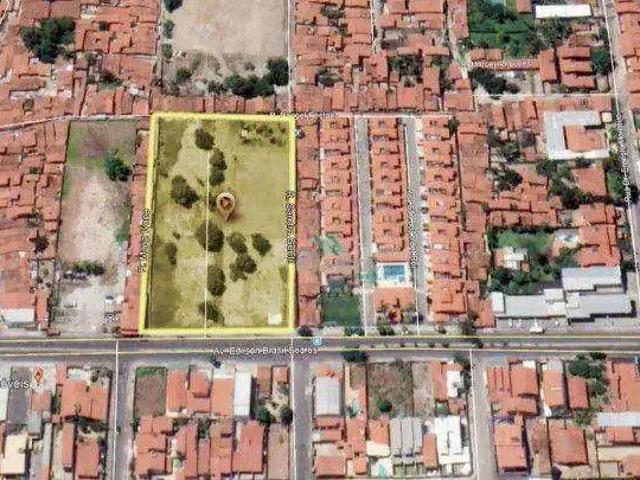 Terreno / Lote para Venda em Fortaleza/CE Edson Queiroz